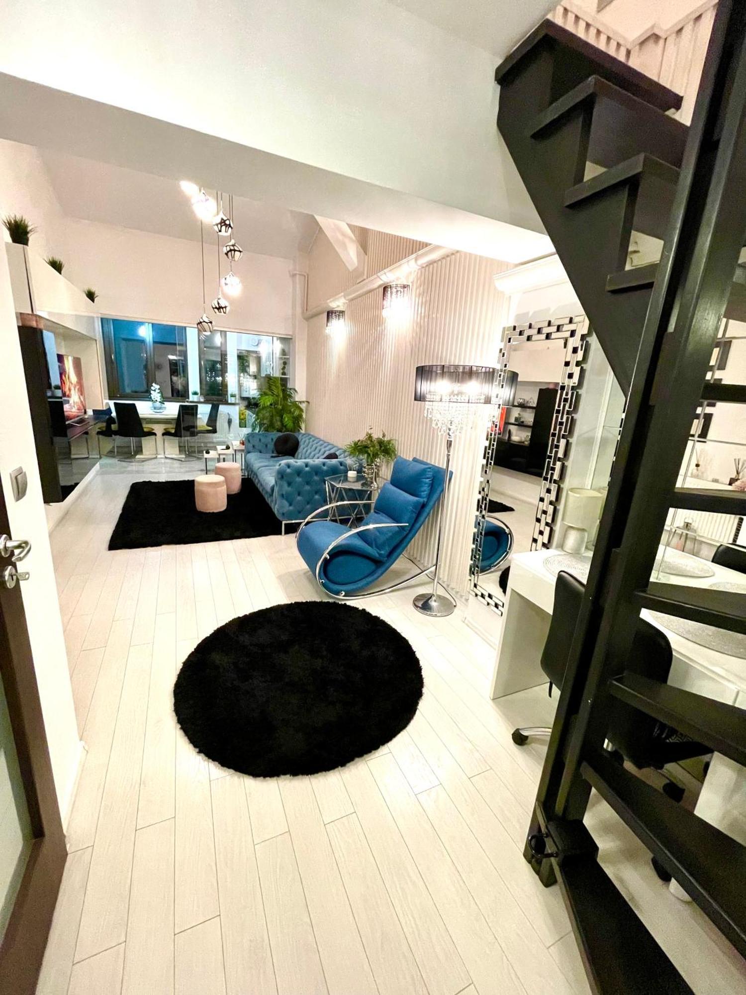 Ema Luxury Ultracentral Apartment
