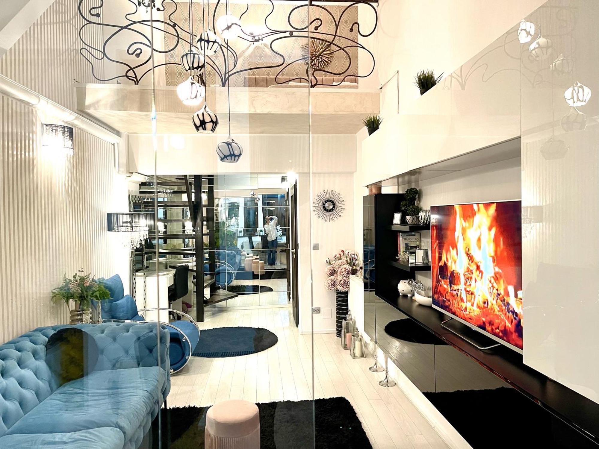 Apartment Ema Luxury Ultracentral