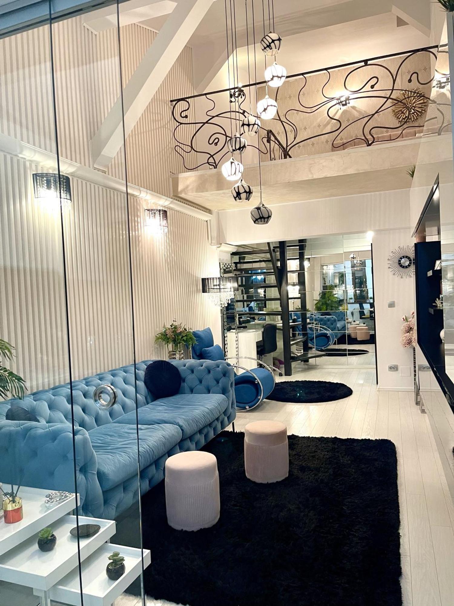 Apartment Ema Luxury Ultracentral